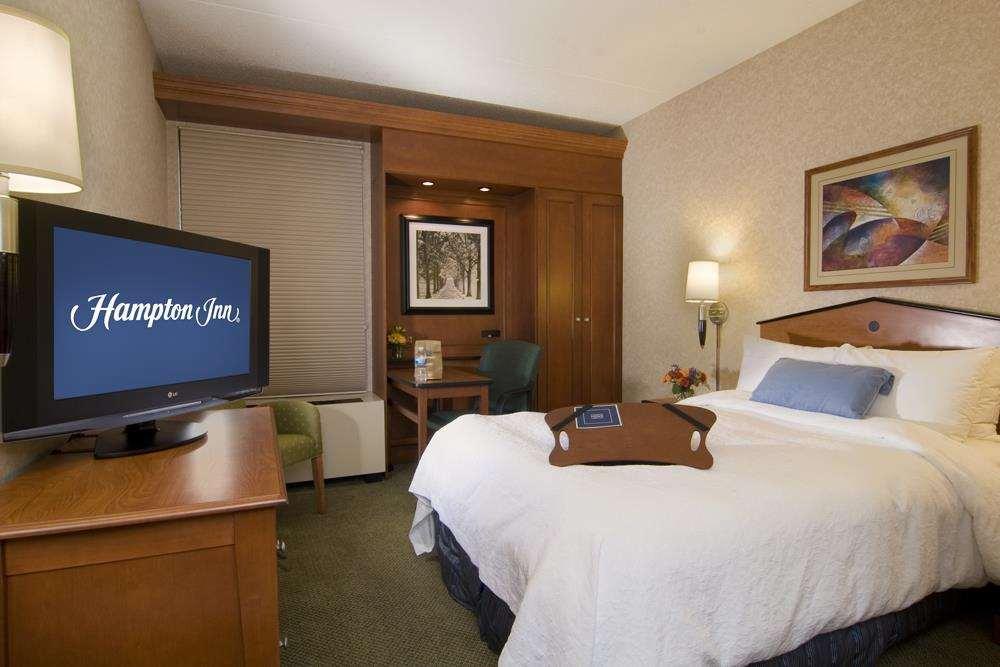 Larkspur Landing Ann Arbor Hotel Ngoại thất bức ảnh