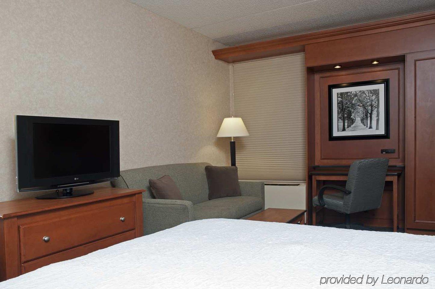 Larkspur Landing Ann Arbor Hotel Ngoại thất bức ảnh